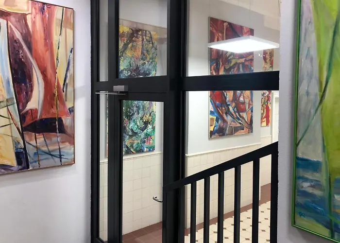 Tom Sawyer's Old Town Apartment