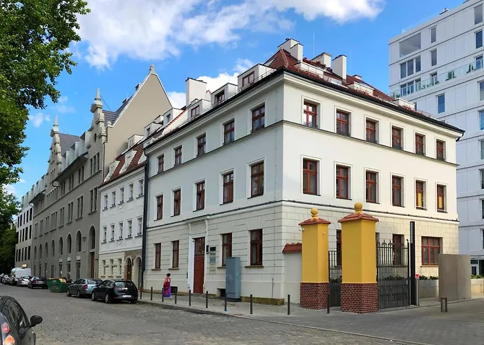 Apartment Tom Sawyer's Old Town Wroclaw