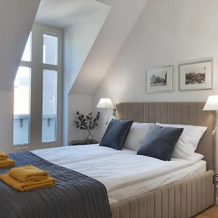 Апартаменты Tom Sawyer's Old Town *